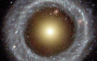 کهکشان بورچین ، کمی پیچیده و نادرتر از سایر کهکشان هاست.