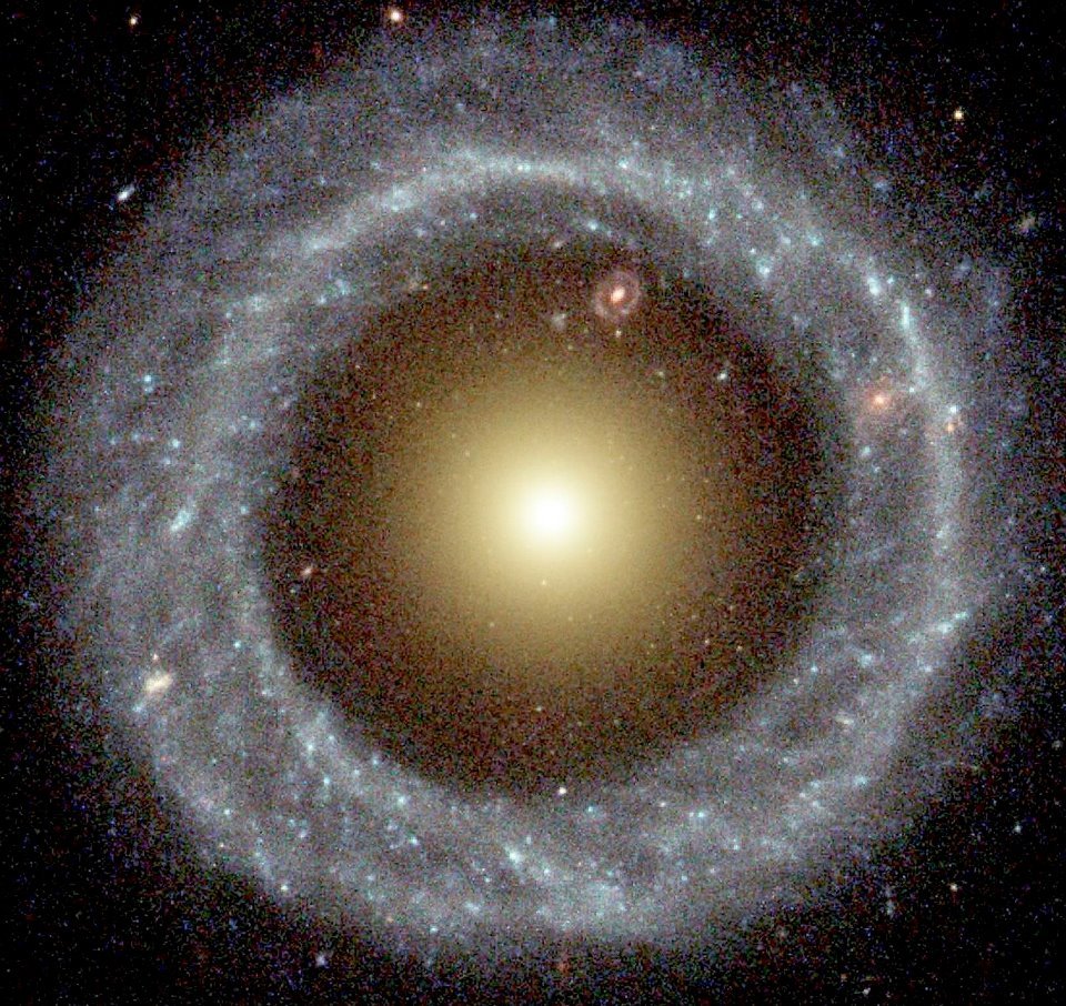 کهکشان بورچین ، کمی پیچیده و نادرتر از سایر کهکشان هاست.